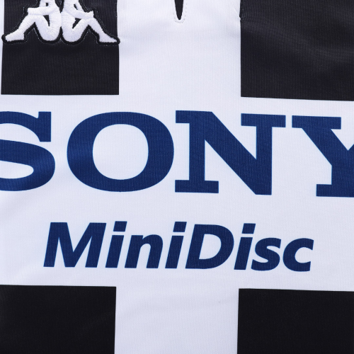 Retro Juventus Home Long Sleeve Jersey 1997/98 Retro Juventus Home Long Sleeve Jersey 1997/98
