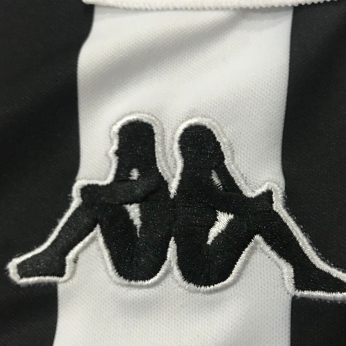 Retro Juventus Home Jersey 1999/00 Retro Juventus Home Jersey 1999/00