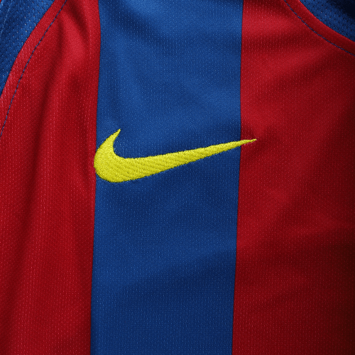 Messi #30 Retro Barcelona UCL Final Home Jersey 2005/06 Messi #30 Retro Barcelona UCL Final Home Jersey 2005/06