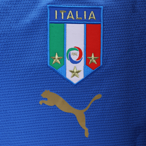 Del Piero #7 Retro Italy Home Jersey World Cup 2006 Del Piero #7 Retro Italy Home Jersey World Cup 2006