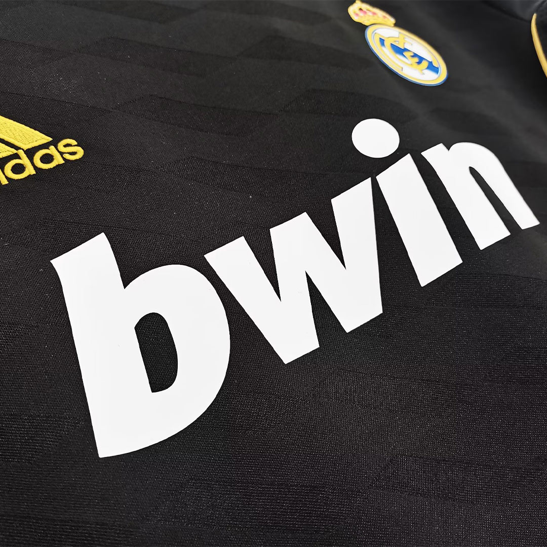 Retro Real Madrid Away Jersey 2011/12 Retro Real Madrid Away Jersey 2011/12