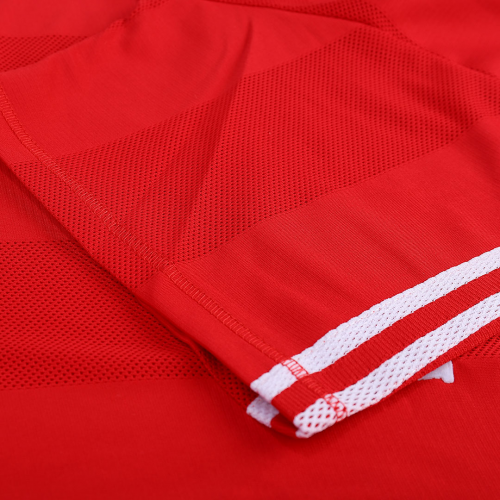 BARNES #10 Retro Liverpool Home Jersey 1995/96 BARNES #10 Retro Liverpool Home Jersey 1995/96