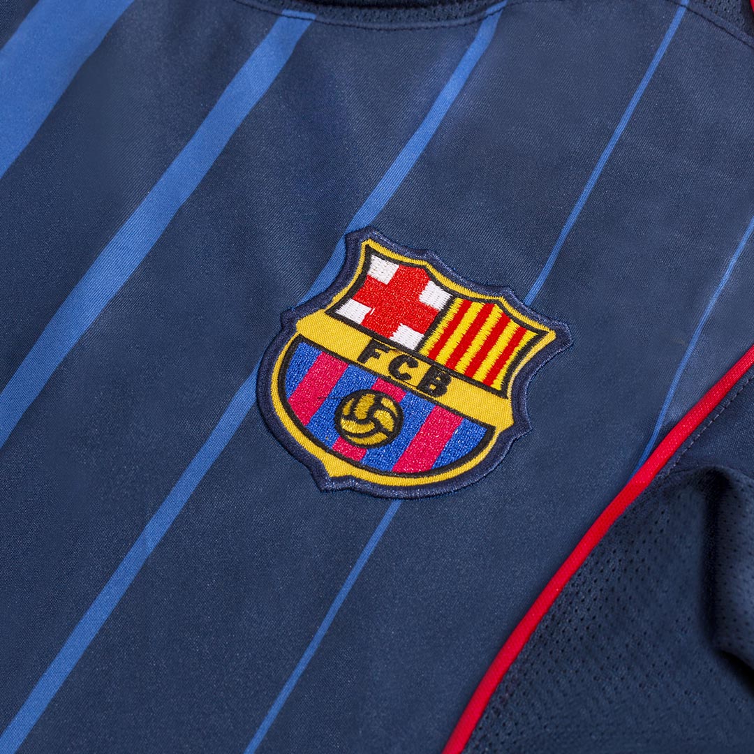 XAVI #6 Retro Barcelona Away Jersey 2004/05 XAVI #6 Retro Barcelona Away Jersey 2004/05