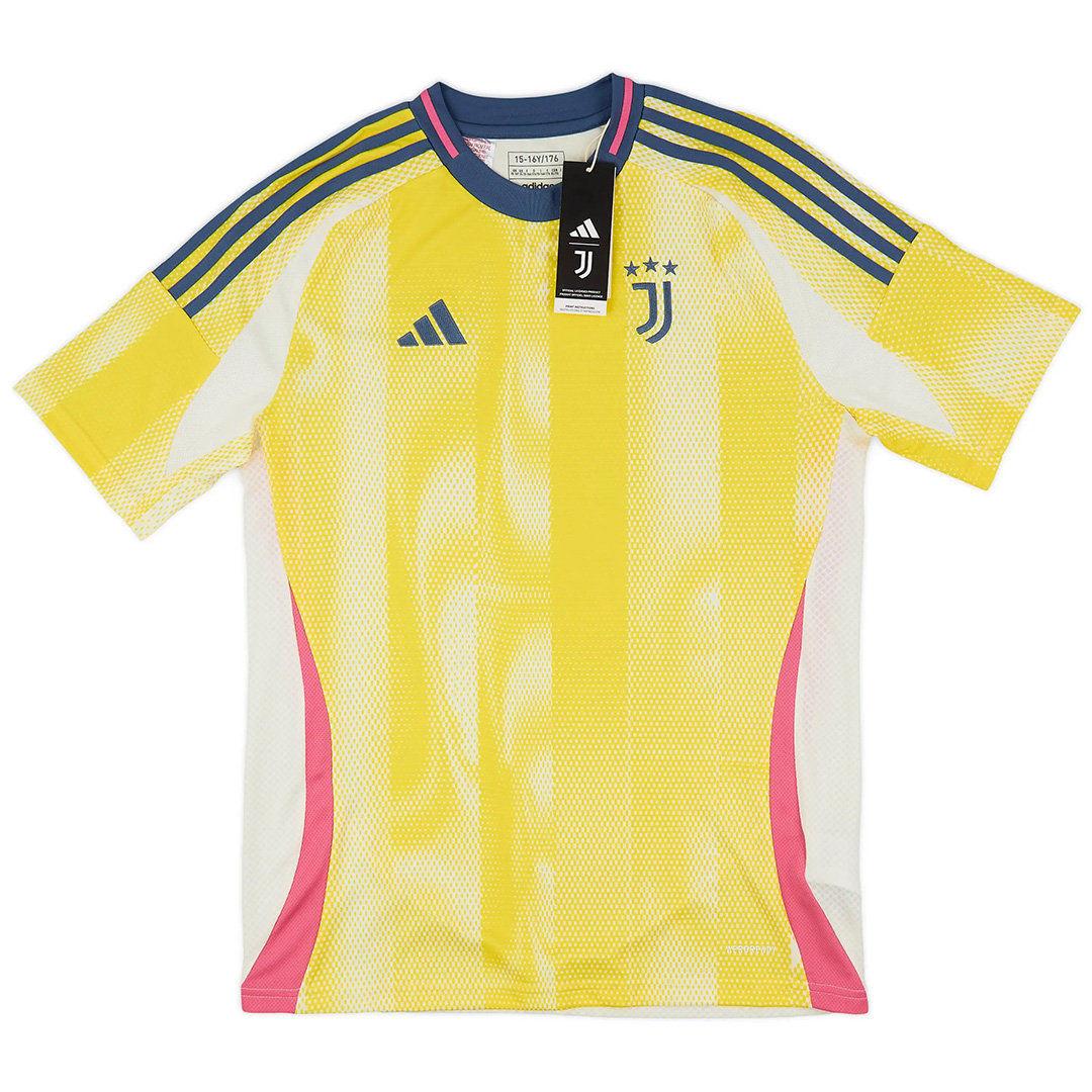Juventus Away Save Children Sponsor Jersey Juventus Away Save Children Sponsor Jersey