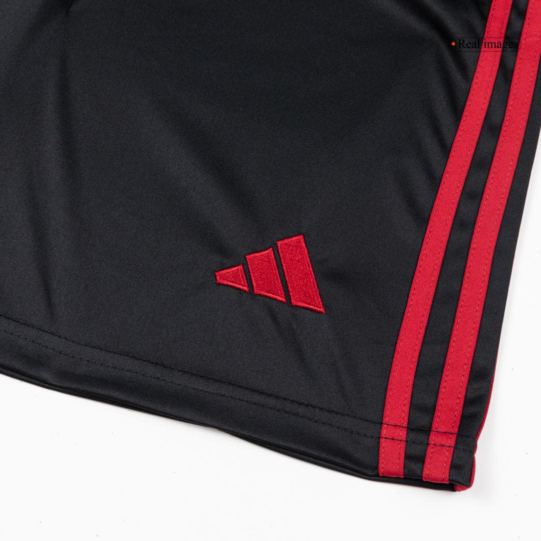 Liverpool Away Jersey Full Kit 2025/26 Liverpool Away Jersey Full Kit 2025/26