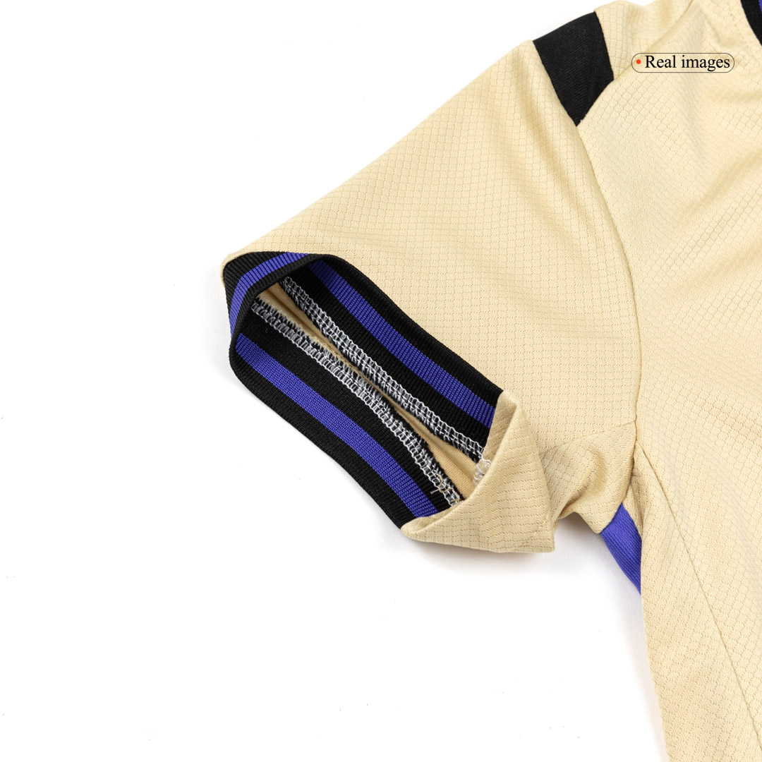 Kids Barcelona x Kobe Bryant Away Full Jersey Kit 2025/26 Kids Barcelona x Kobe Bryant Away Full Jersey Kit 2025/26