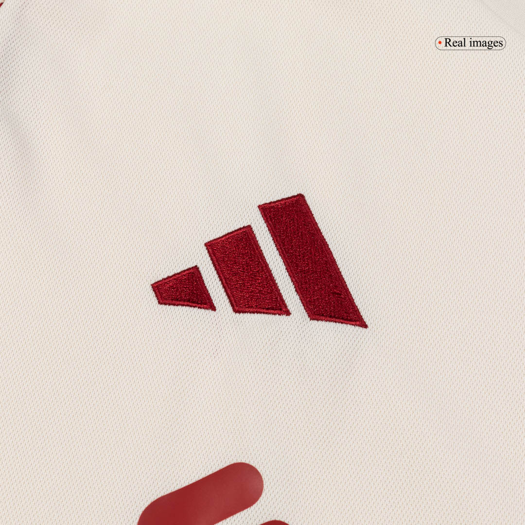 Liverpool Away Jersey Full Kit 2025/26 Liverpool Away Jersey Full Kit 2025/26