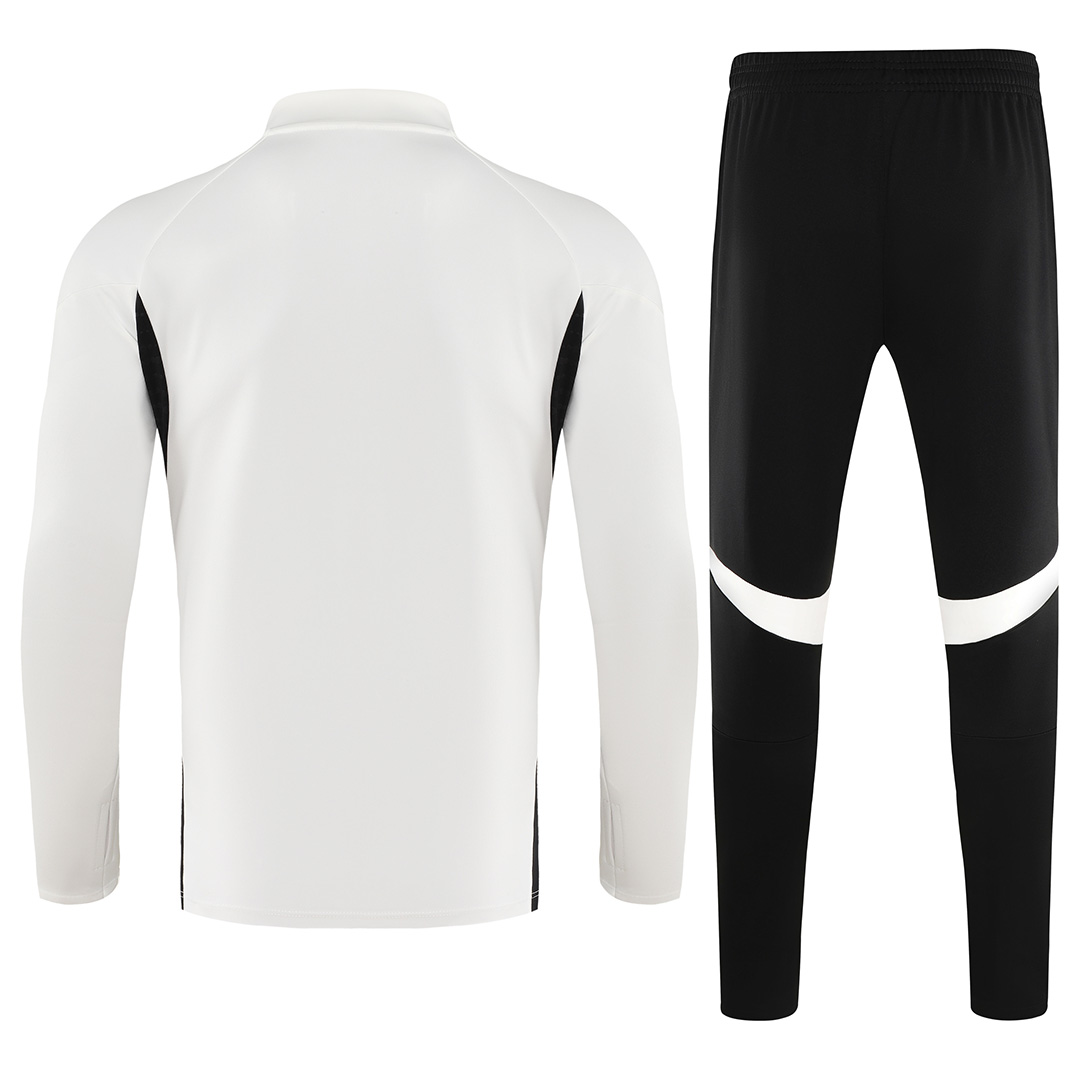 Liverpool 1/4 Zipper Sweat Kit(Top+Pants) White 2025/26 Liverpool 1/4 Zipper Sweat Kit(Top+Pants) White 2025/26